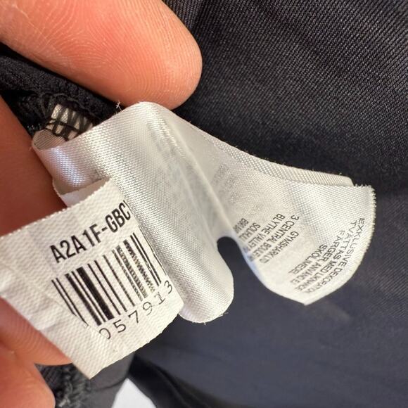 Gymshark Sport Stripe 1/4 Zip Pullover Shirt Men's XL Gray Spellout Workout Gym - Picture 10 of 12